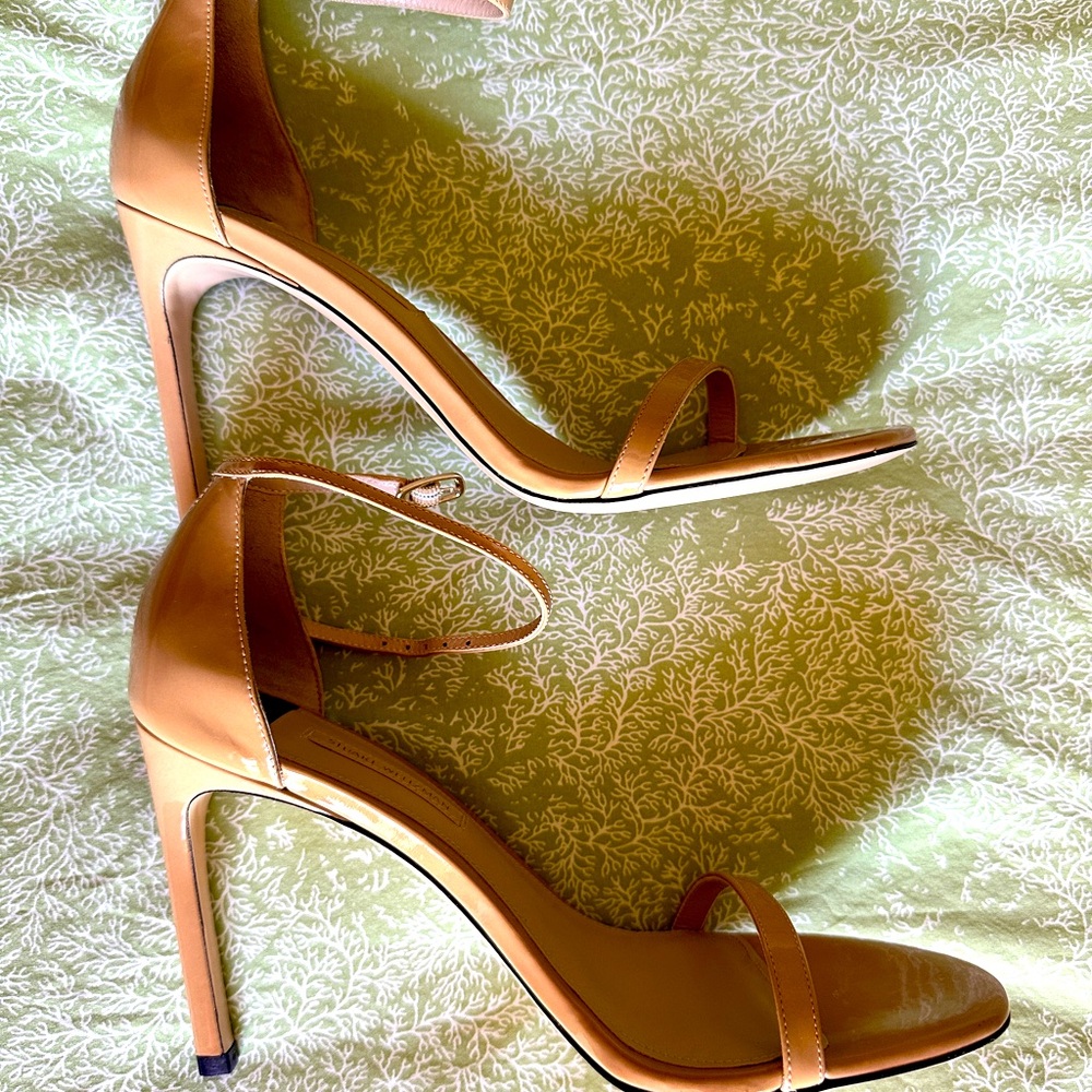 NWB Stuart Weitzman Nudist Heels - Size 9